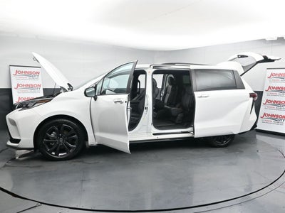 2023 Toyota Sienna XSE 7 Passenger