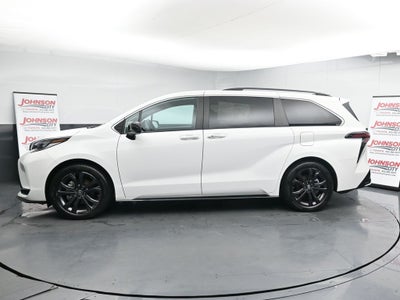 2023 Toyota Sienna XSE 7 Passenger