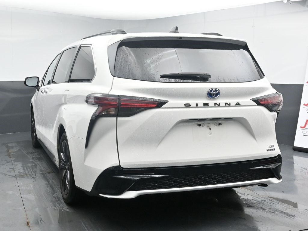 2023 Toyota Sienna XSE 7 Passenger