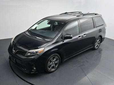 2019 Toyota Sienna SE 8 Passenger
