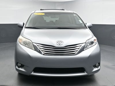 2016 Toyota Sienna XLE 8 Passenger