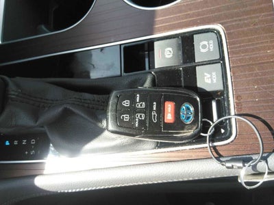 2024 Toyota Sienna XLE 8 Passenger