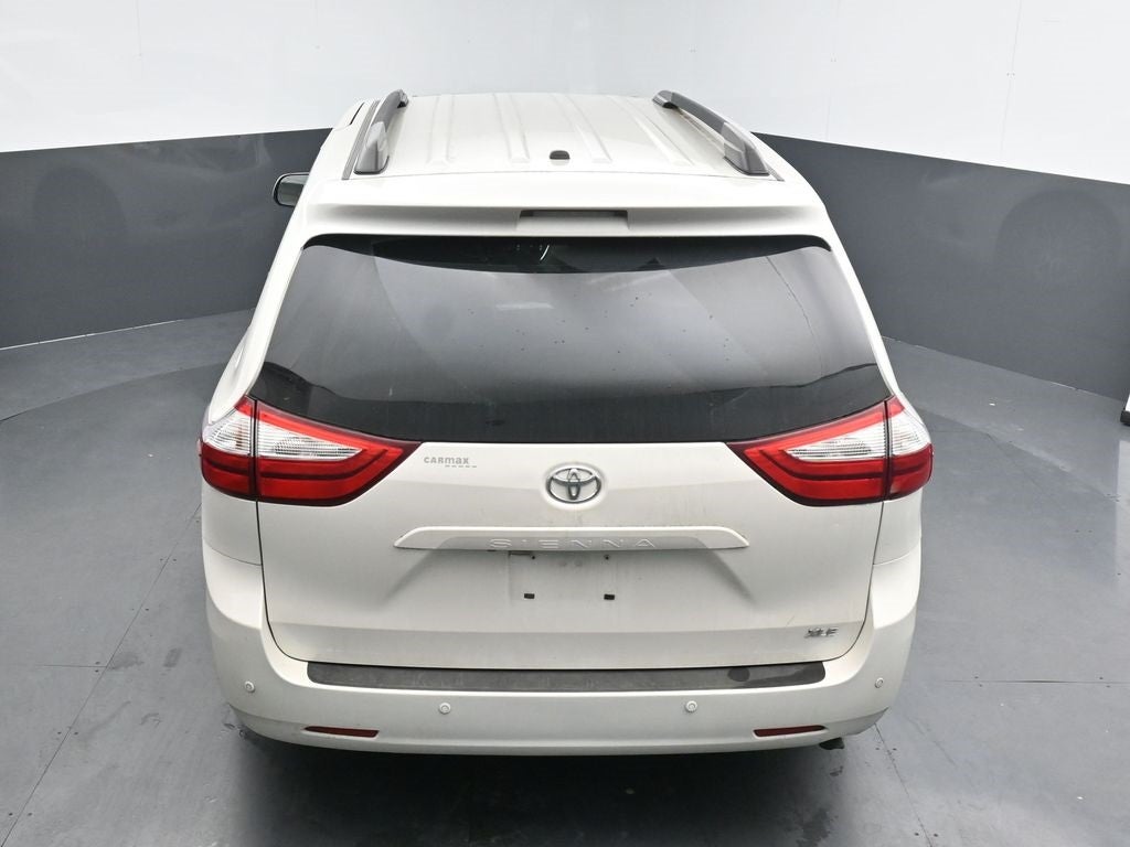 2017 Toyota Sienna XLE 7 Passenger