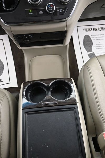 2017 Toyota Sienna XLE 7 Passenger