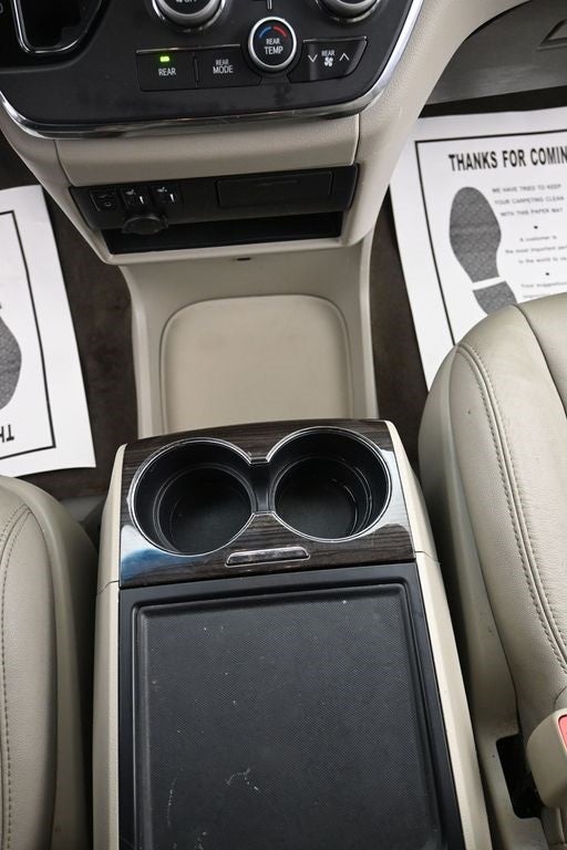 2017 Toyota Sienna XLE 7 Passenger