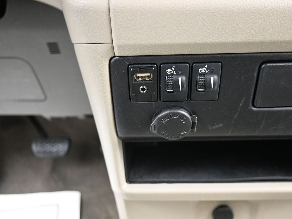 2017 Toyota Sienna XLE 7 Passenger