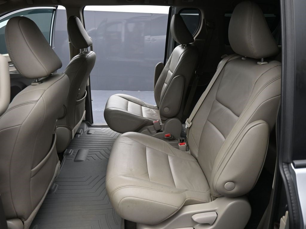 2019 Toyota Sienna XLE 7 Passenger