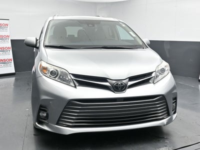 2019 Toyota Sienna XLE 7 Passenger