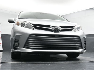 2019 Toyota Sienna XLE 7 Passenger