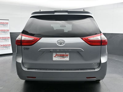 2019 Toyota Sienna XLE 7 Passenger