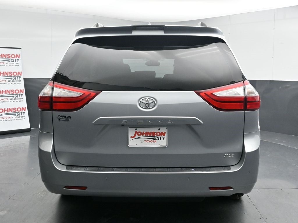 2019 Toyota Sienna XLE 7 Passenger