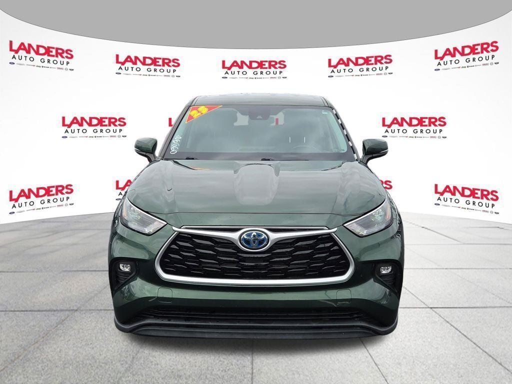 2023 Toyota Highlander LE