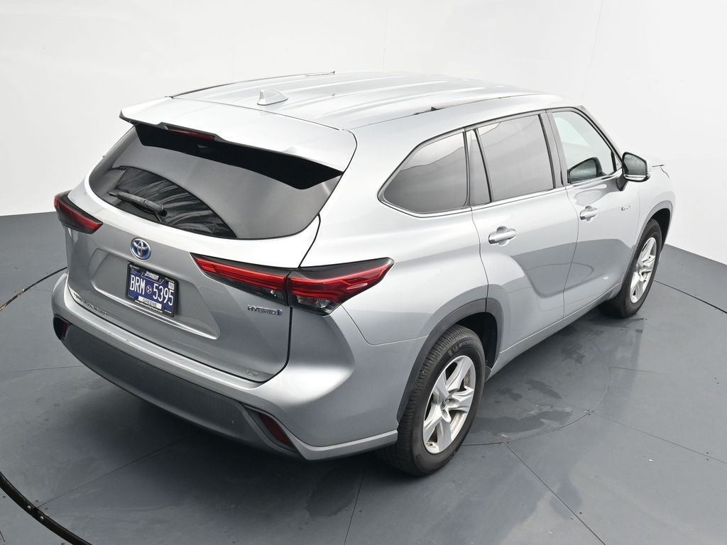 2021 Toyota Highlander LE