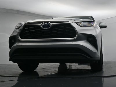2021 Toyota Highlander LE
