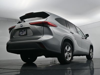 2021 Toyota Highlander LE