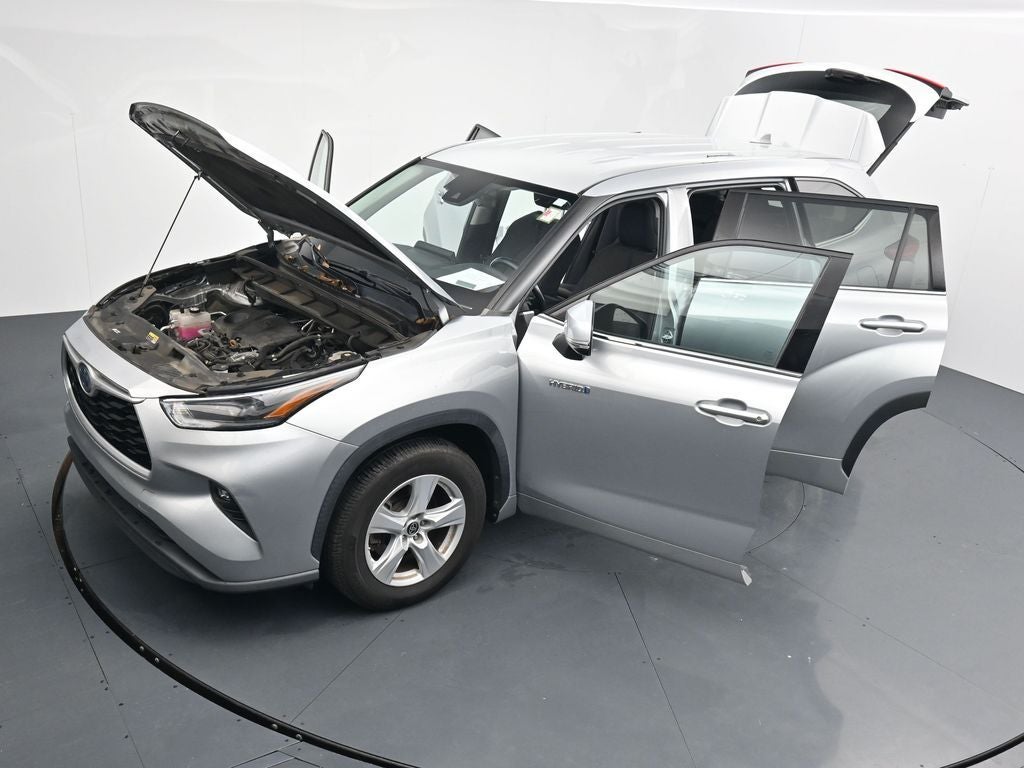 2021 Toyota Highlander LE