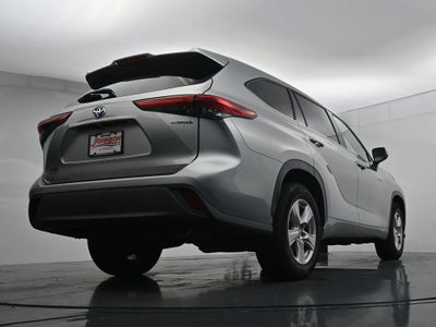 2021 Toyota Highlander LE