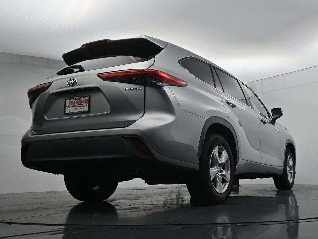 2021 Toyota Highlander LE