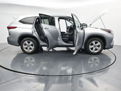 2021 Toyota Highlander LE