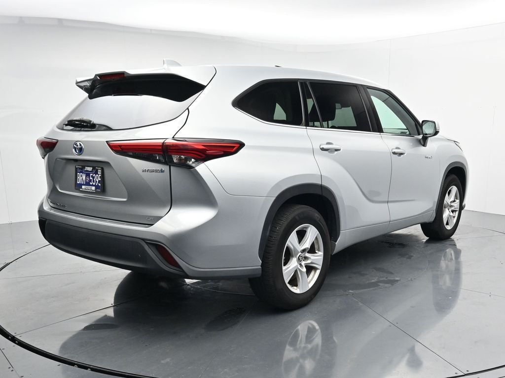 2021 Toyota Highlander LE