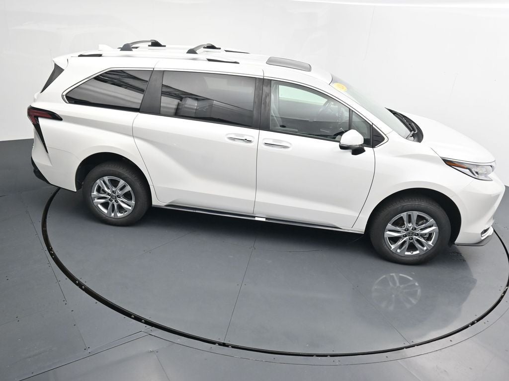 2024 Toyota Sienna Limited 7 Passenger