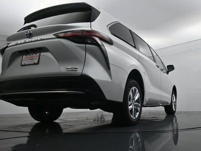 2024 Toyota Sienna Limited 7 Passenger