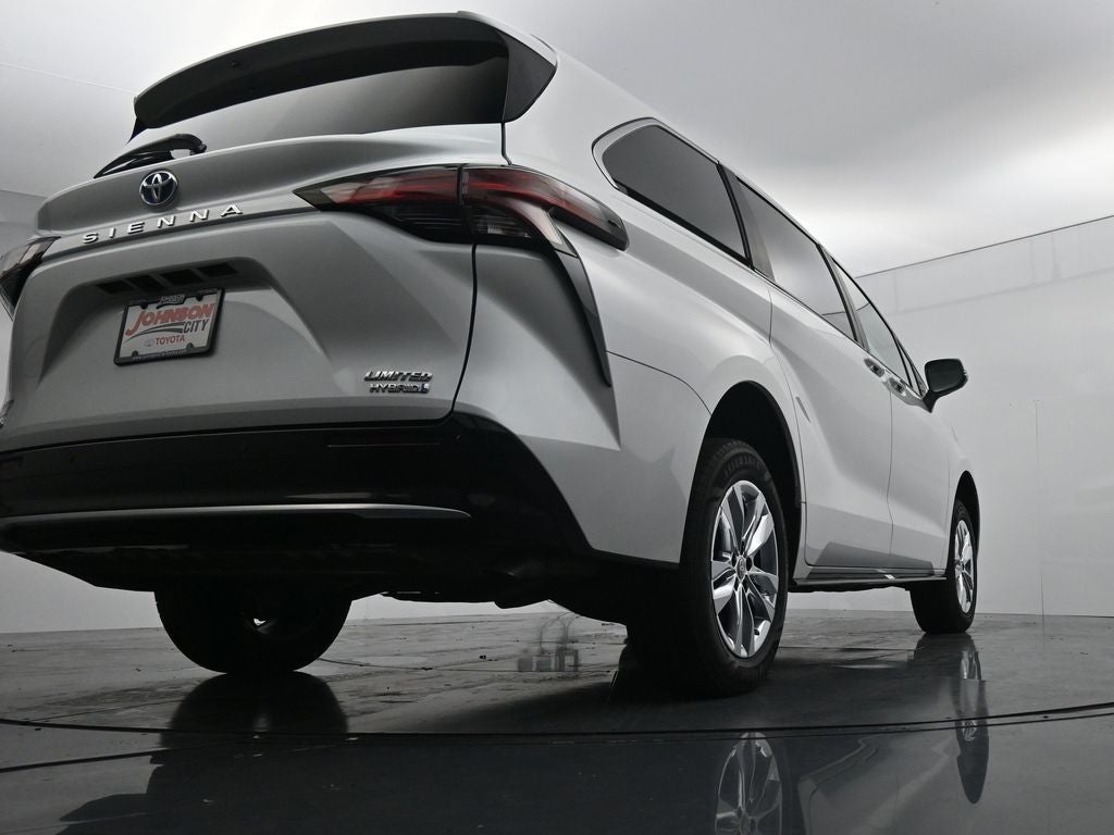 2024 Toyota Sienna Limited 7 Passenger
