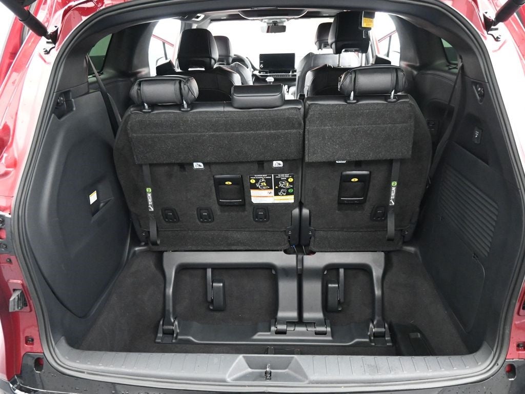 2025 Toyota Sienna Limited 7 Passenger