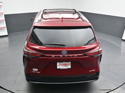 2025 Toyota Sienna Limited 7 Passenger