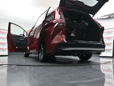 2025 Toyota Sienna Limited 7 Passenger