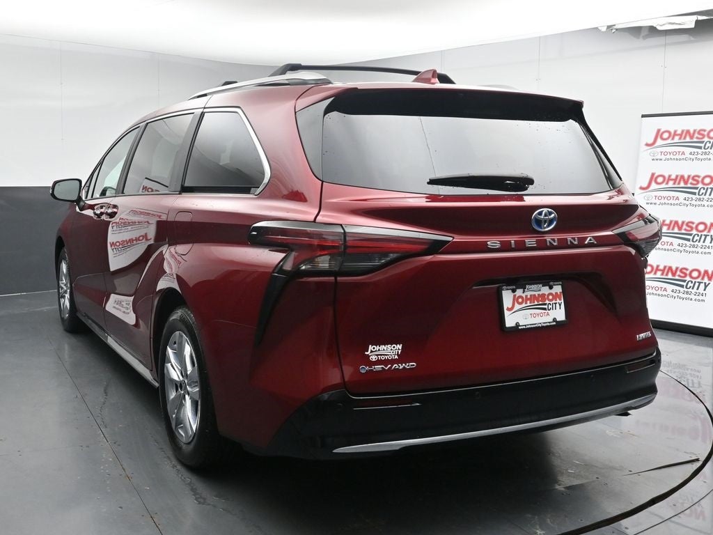 2025 Toyota Sienna Limited 7 Passenger