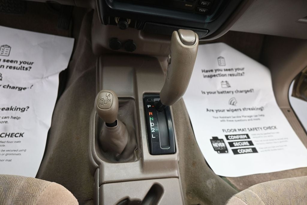 2002 Toyota Tacoma Base V6