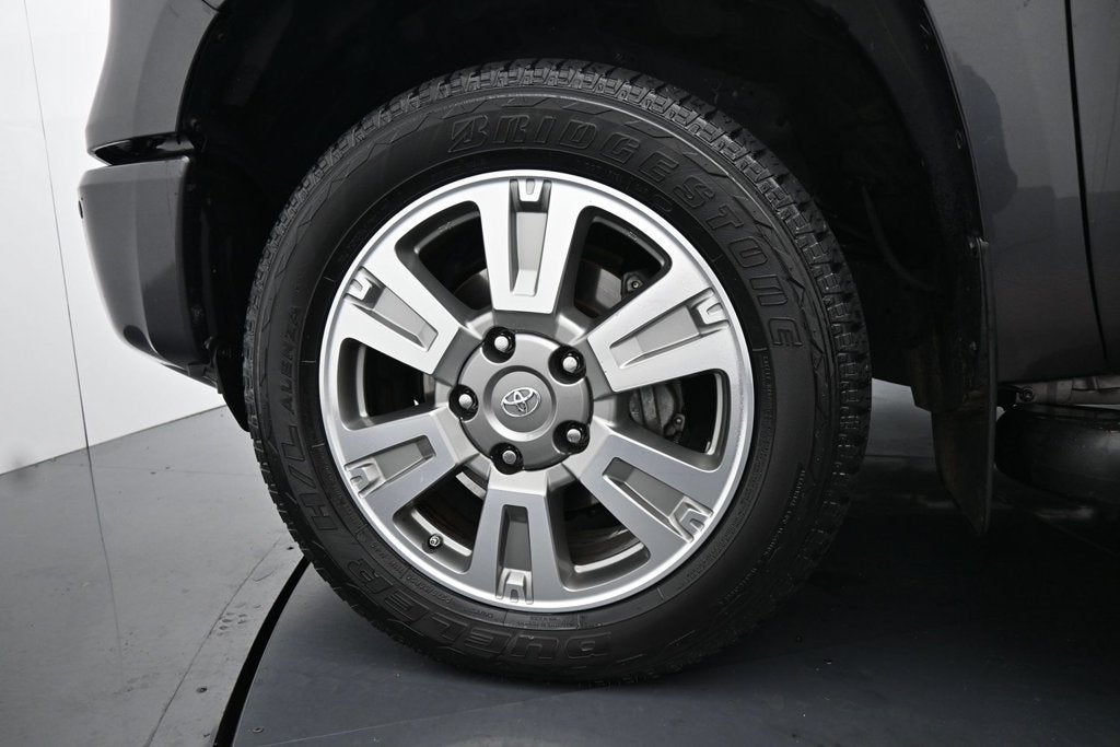 2017 Toyota Tundra Platinum 5.7L V8