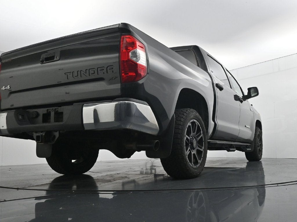 2018 Toyota Tundra SR5