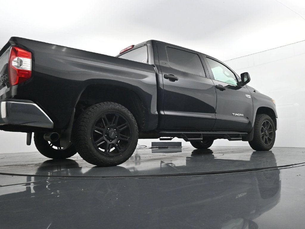 2018 Toyota Tundra SR5