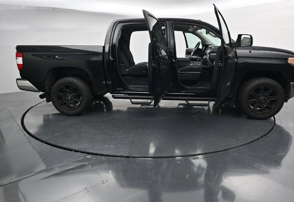 2018 Toyota Tundra SR5