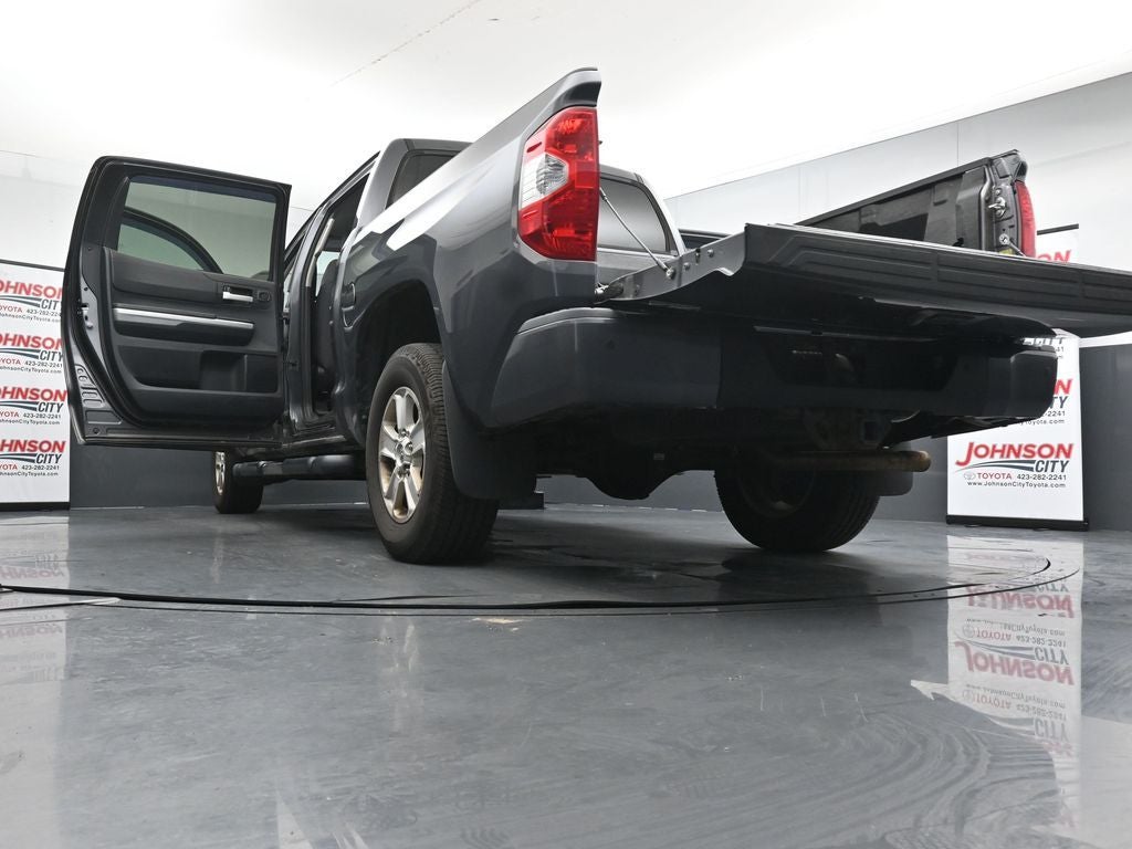 2016 Toyota Tundra SR5