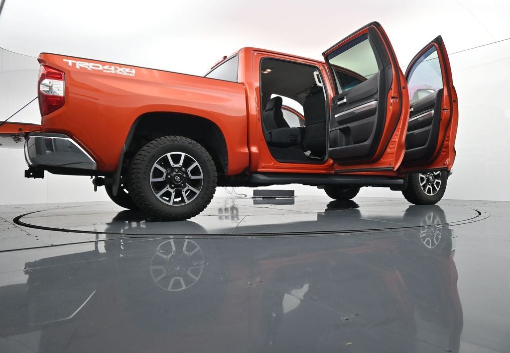 2017 Toyota Tundra SR5