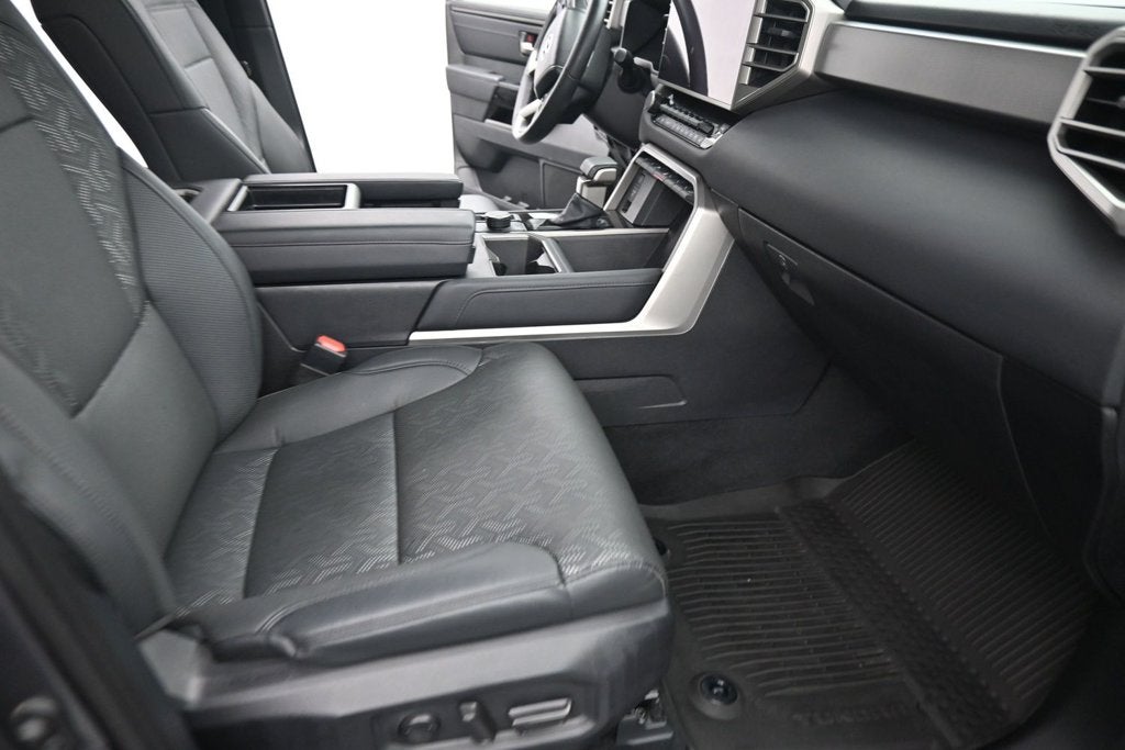 2025 Toyota Tundra Limited Running Boards Bed Liner