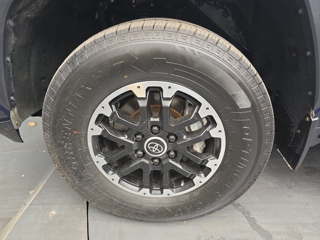 2024 Toyota Tundra SR5
