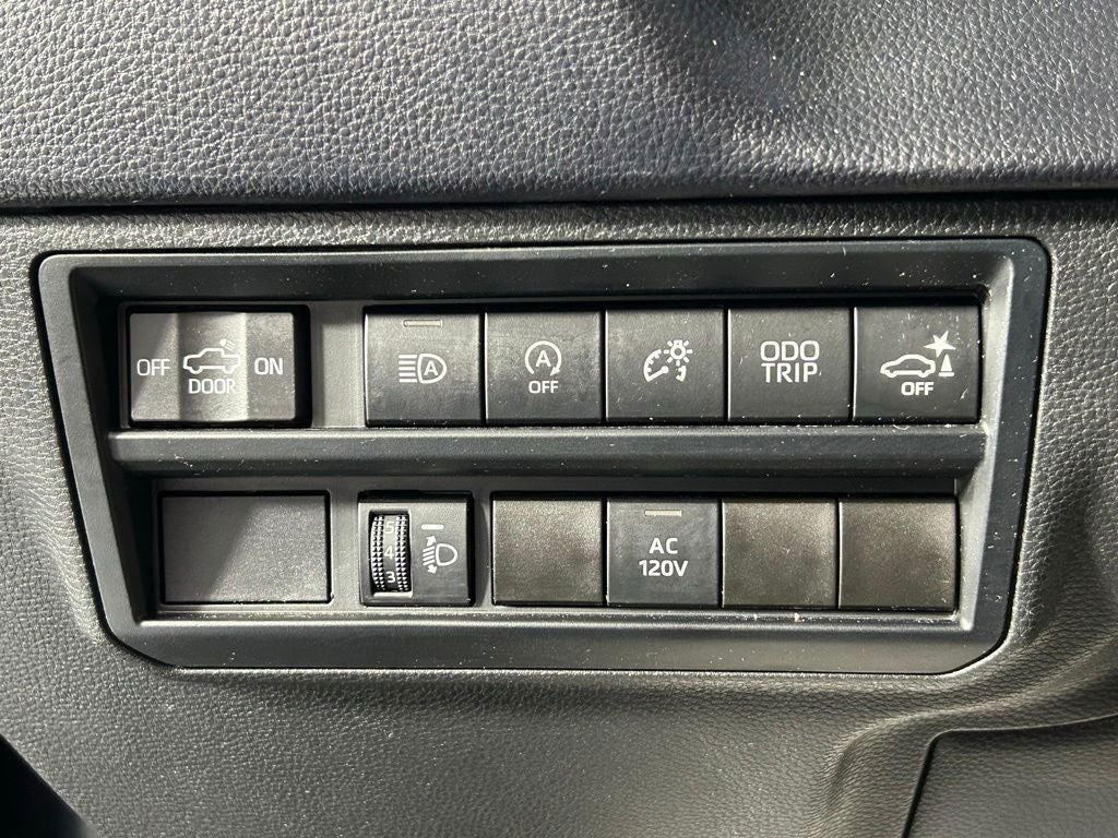2023 Toyota Tundra SR5