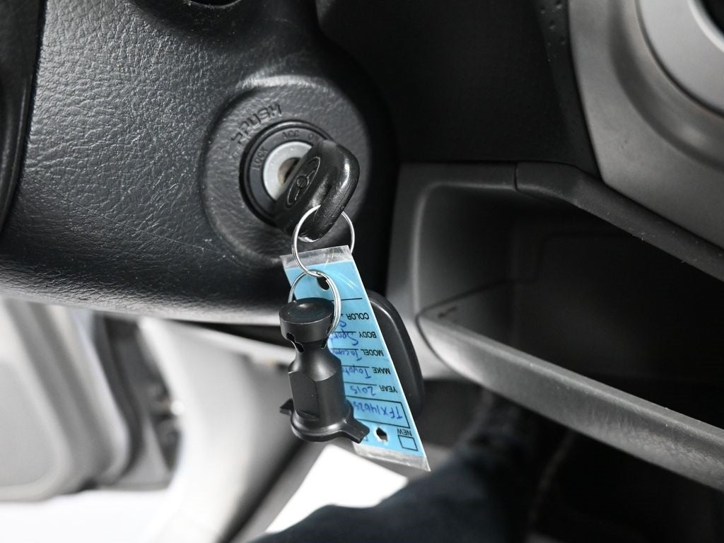 2015 Toyota Tacoma Base V6