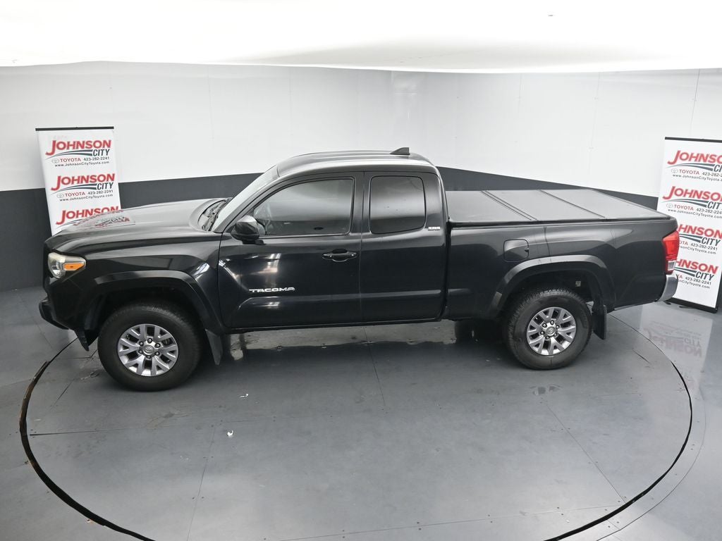 2017 Toyota Tacoma SR5