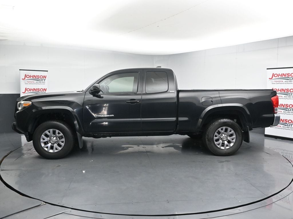 2017 Toyota Tacoma SR5