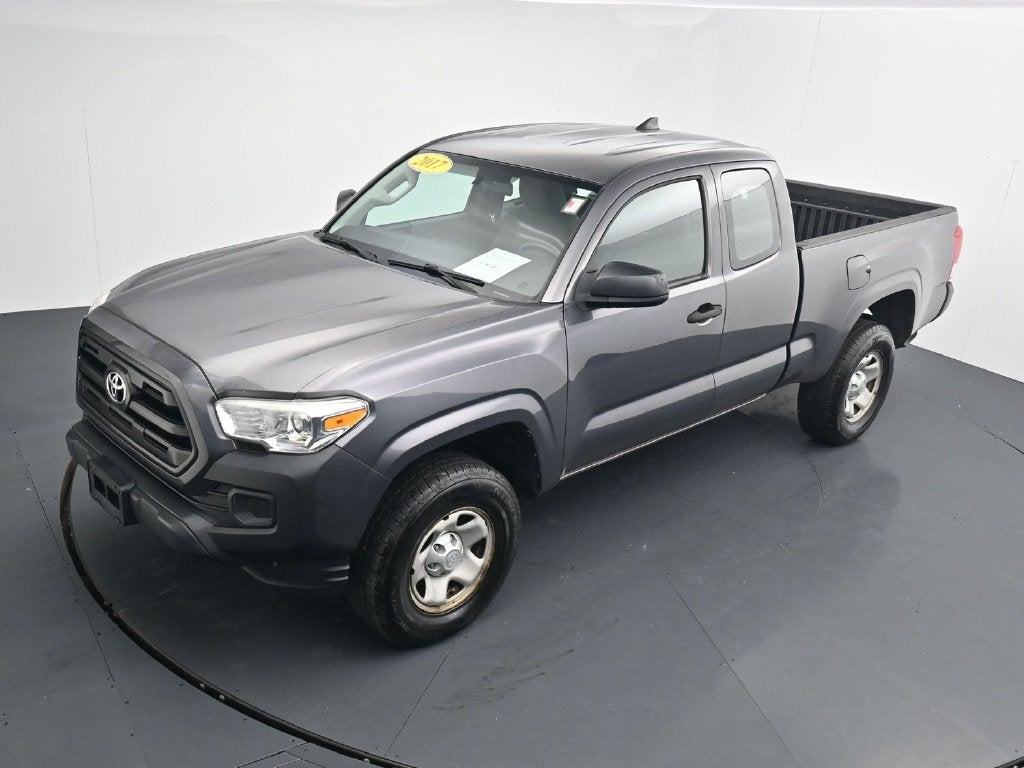 2017 Toyota Tacoma SR