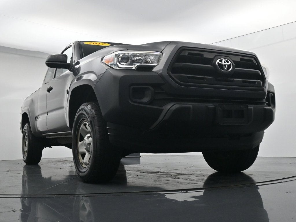 2017 Toyota Tacoma SR