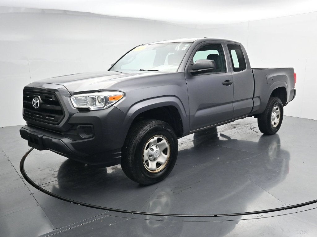 2017 Toyota Tacoma SR