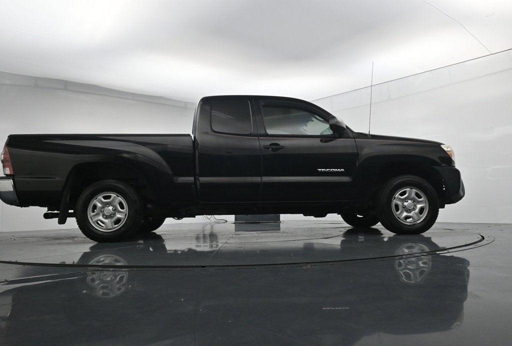 2014 Toyota Tacoma Base