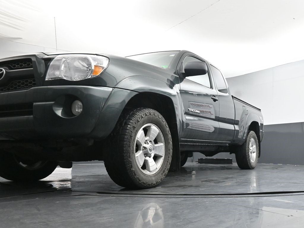 2011 Toyota Tacoma Base V6