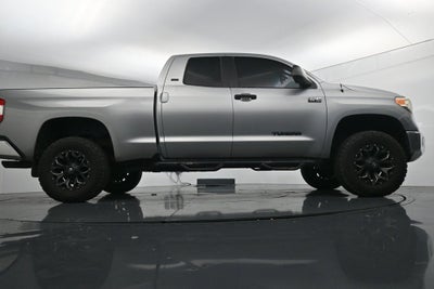 2015 Toyota Tundra SR5